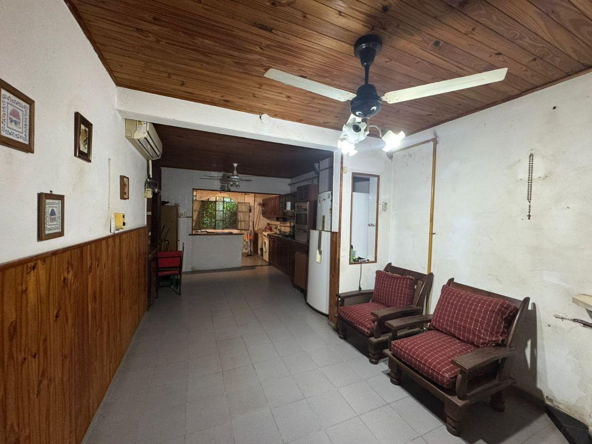CASA A MODERNIZAR EN BARRIO SAN ROQUE