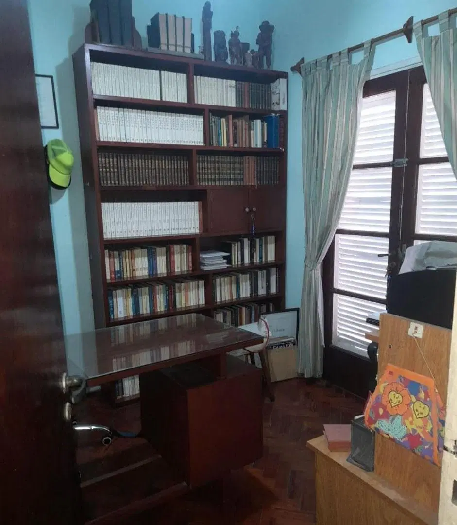 SE VENDE CASA EN BARRIO CONSTITUYENTES 3