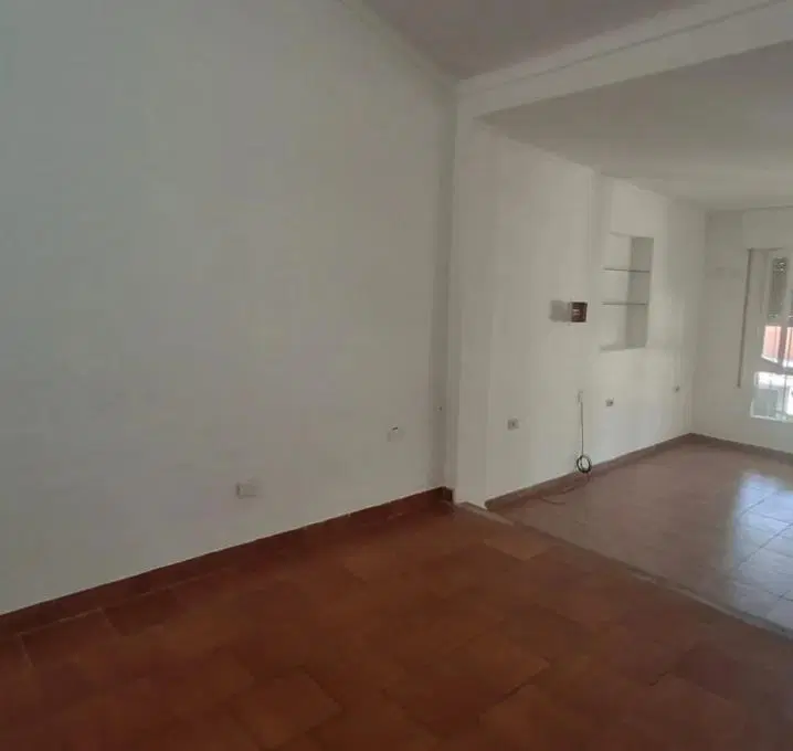 Hermosa casa de 3 dormitorios en Barrio Mayoraz 4