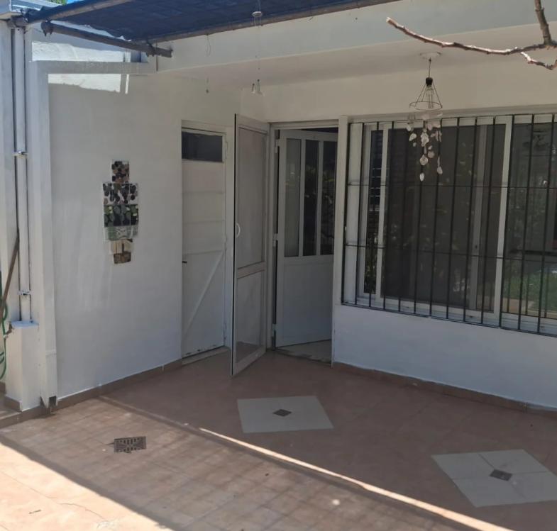 Foto de Hermosa casa de 3 dormitorios en Barrio Mayoraz, imagen 2