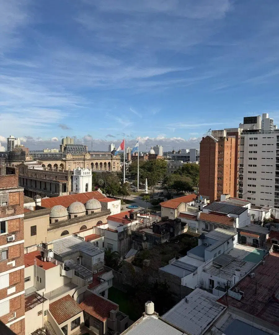 DEPARTAMENTO A METROS DEL CASCO HISTORICO 1