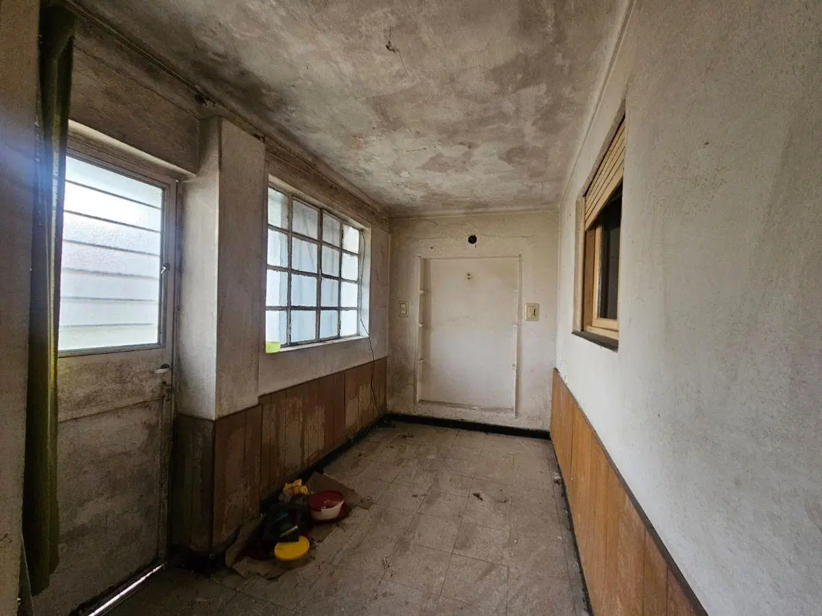 CASA A REFACCIONAR URQUIZA 1100 4