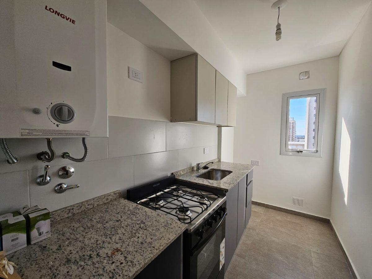 Foto de DPTO. EN ALQUILER OBISPO 2700, imagen 5