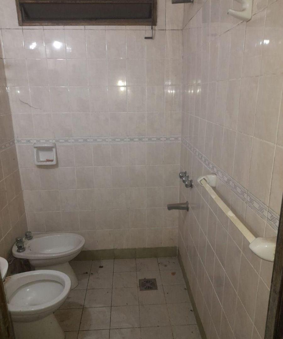 Foto de Propiedad con 9 departamentos y 3 cocheras, imagen 4