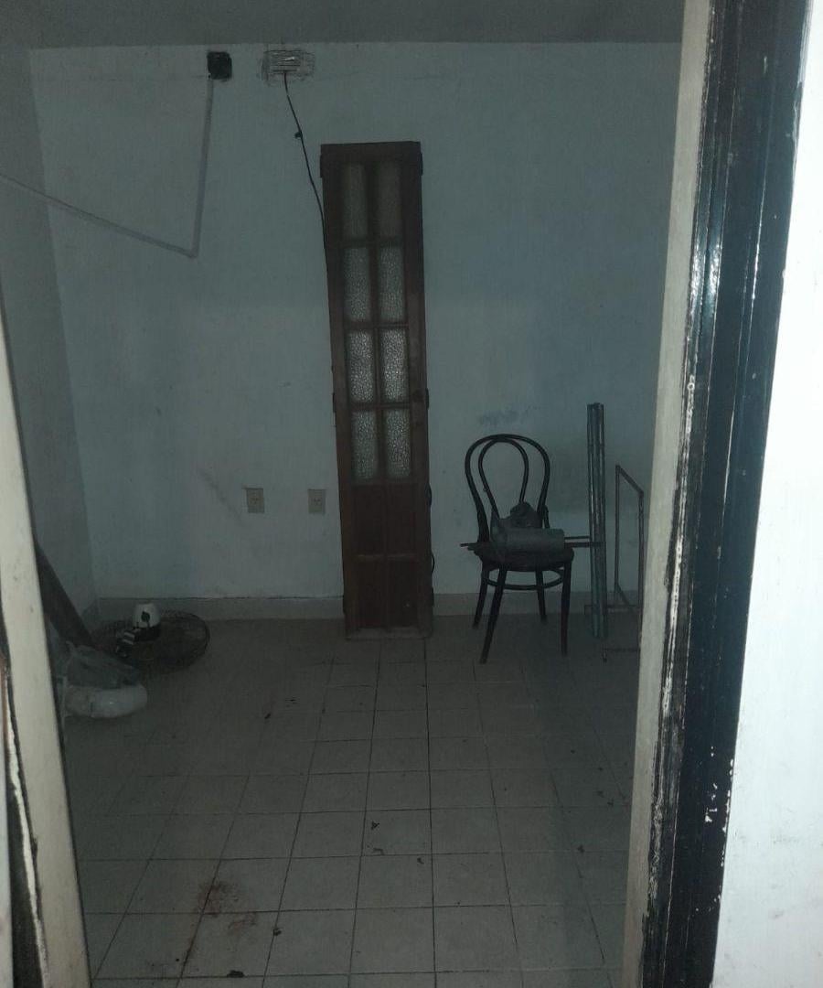 Foto de Propiedad con 9 departamentos y 3 cocheras, imagen 2