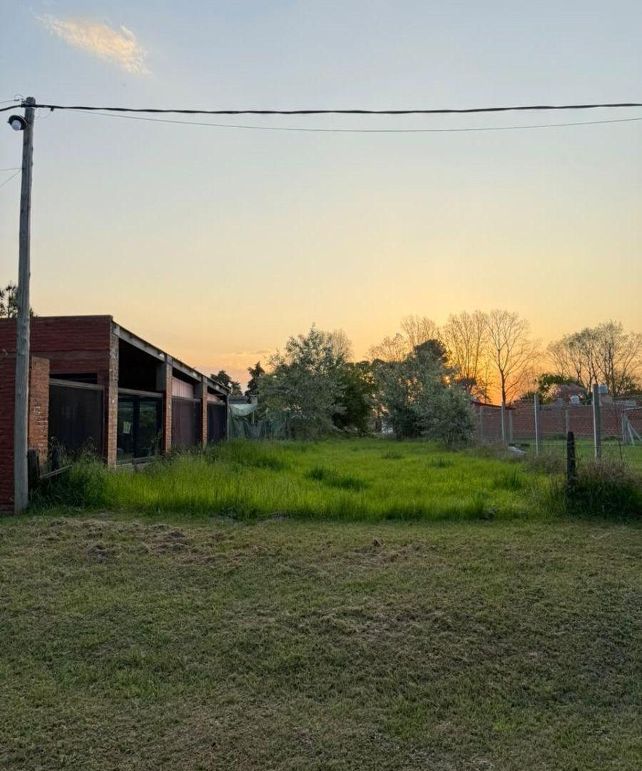 Foto de Terreno de 500 m² en venta en Barrio Candioti, imagen 3