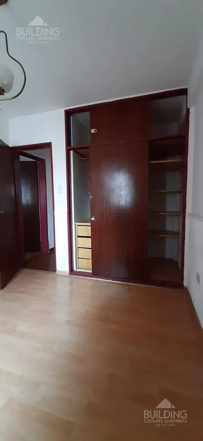 PH DE DOS DORMITORIOS CON COCHERA EN VENTA y alquiler - LA PLATA 3