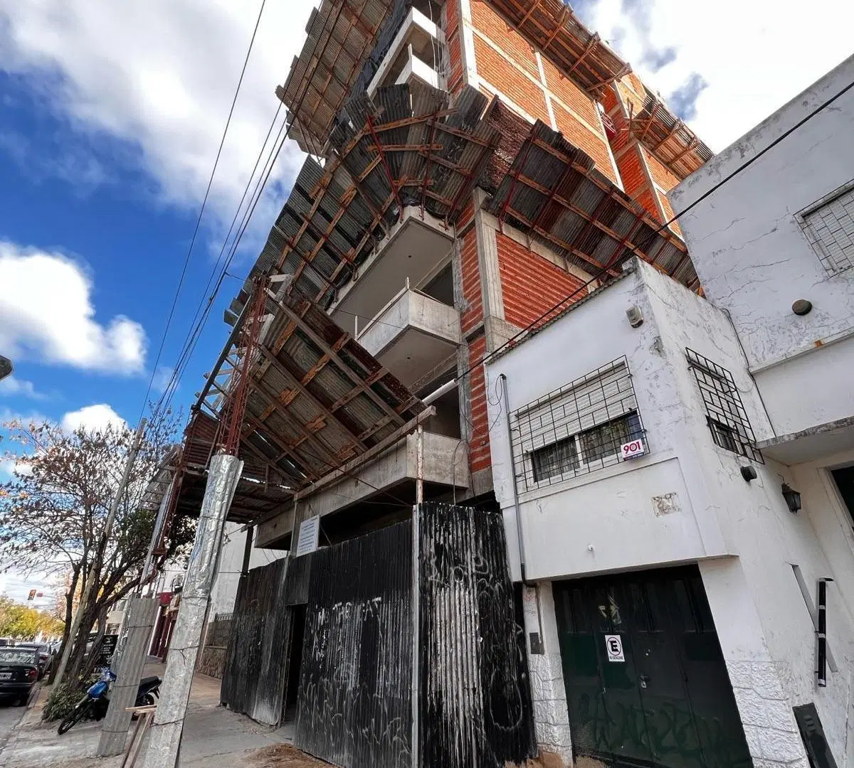 Local - La Plata 3