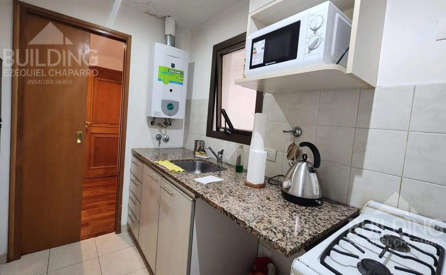 Departamento en venta -Amoblado- un dormitorio-balcon-la plata 5