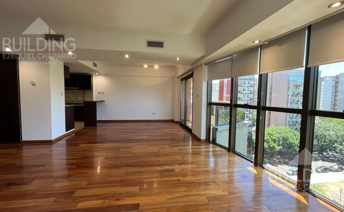 Departamento Piso categoria en Alquiler - La Plata - tres dormitorios cochera 1