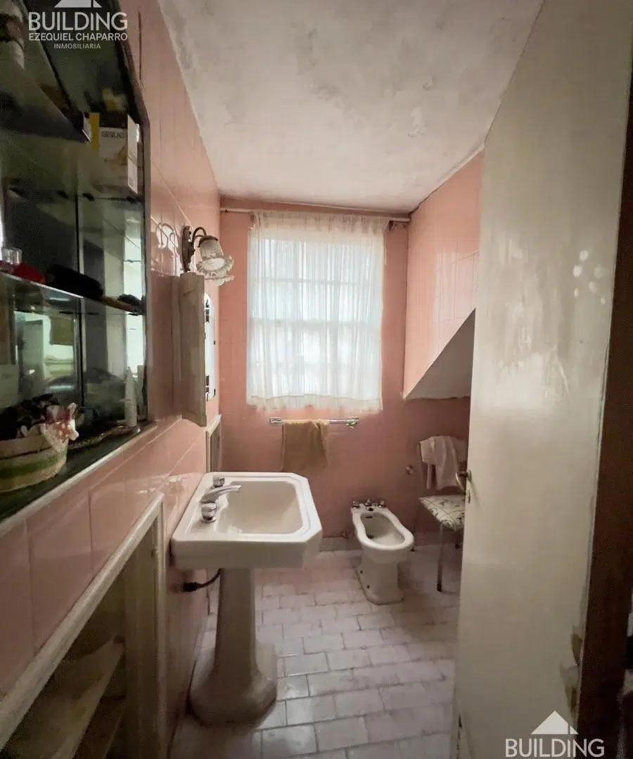 Casa más departamento zona Plaza Paso y Tribunales  en venta en La Plata 8