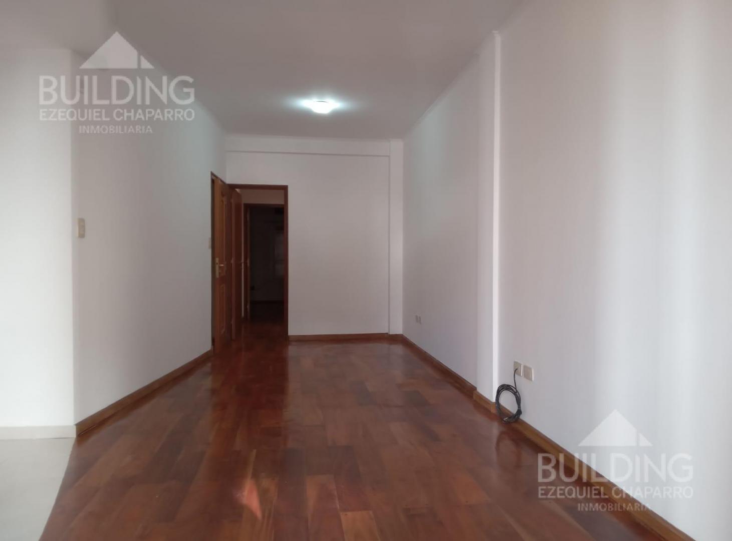 Foto de Departamento en alquiler - 1 dormitorio - en La Plata, imagen 1