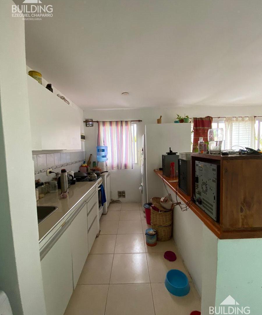 Foto de Casa en alquiler - 3 dormitorios - cochera - parque -Villa Parque, imagen 1
