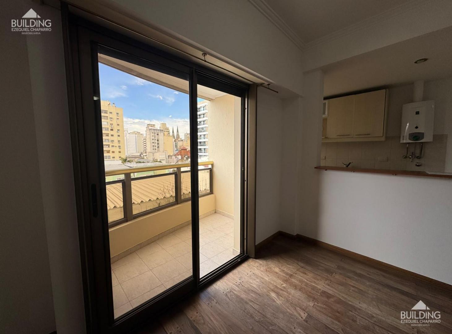 Foto de Departamento en venta dos dormitorios- al frente -balcón-la plata, imagen 4