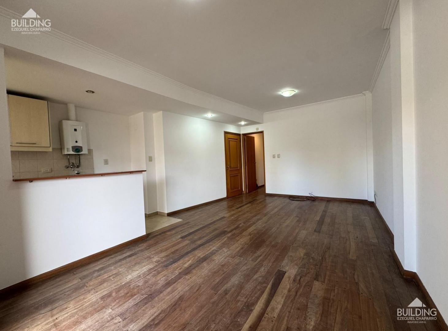 Foto de Departamento en venta dos dormitorios- al frente -balcón-la plata, imagen 3