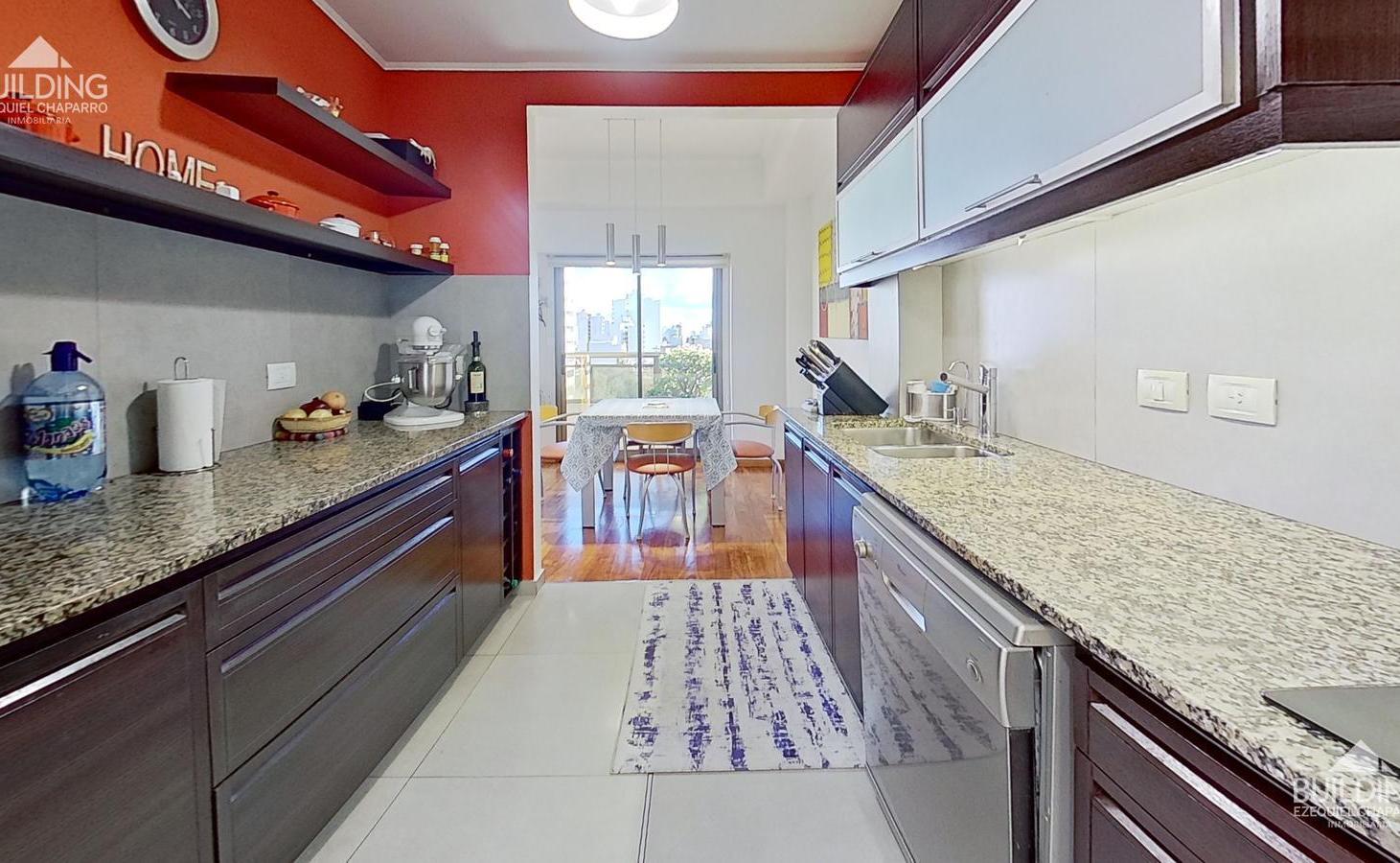 Foto de Departamento en venta - 149m2 - balcon-3 dormitorios- cochera, imagen 4