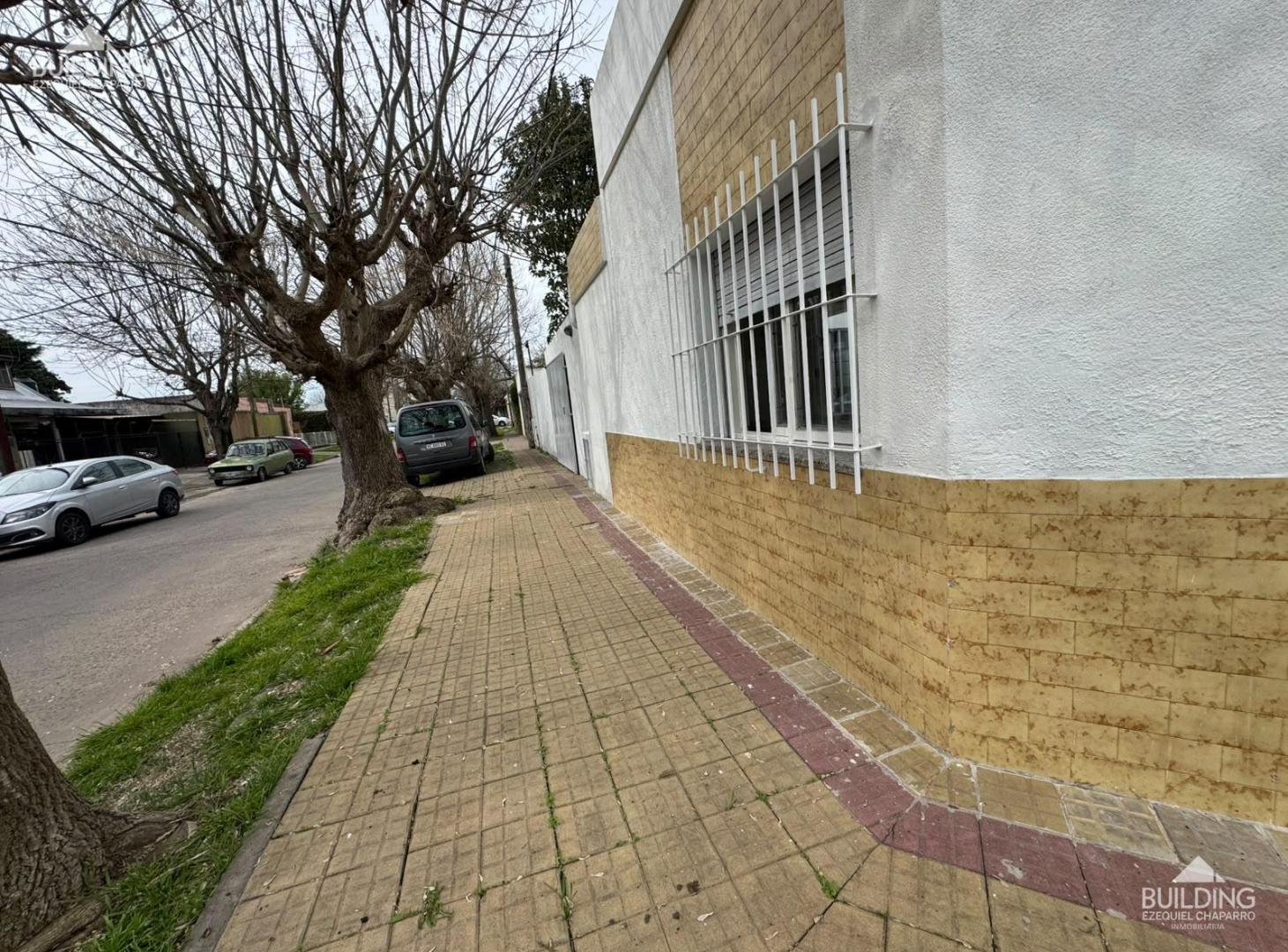 Foto de Casa en venta -tres dormitorios -patio-cochera-quincho-la plata-los, imagen 4