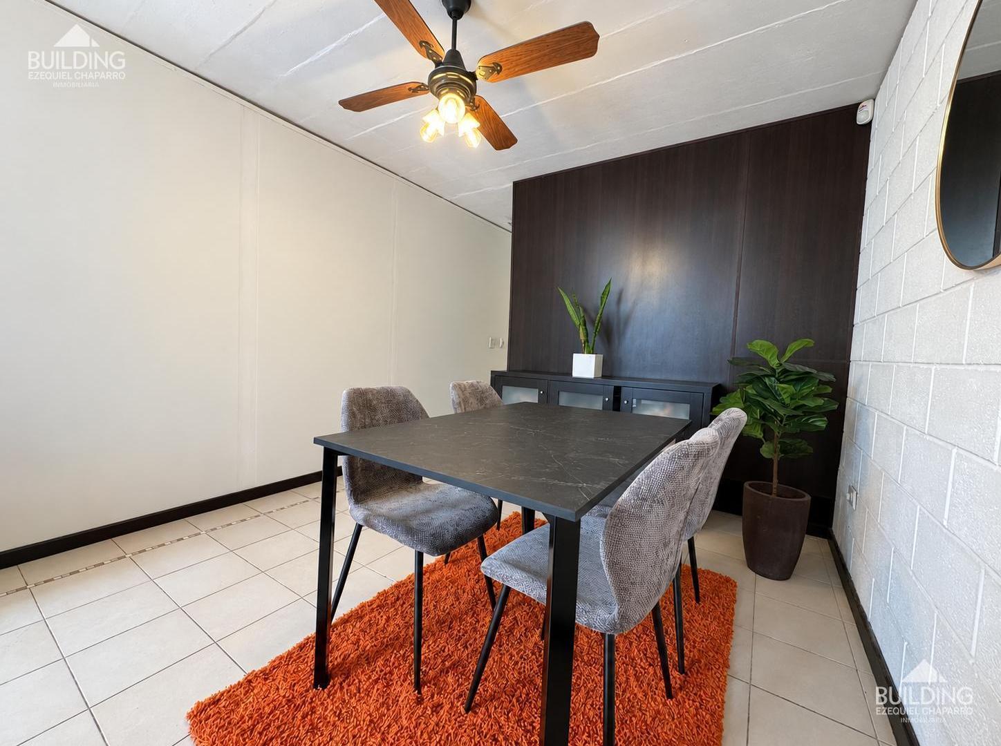 Foto de DUPLEX EN VENTA -TRES DORMITORIOS-ESCRITORIO-PATIO-COCHERA, imagen 4