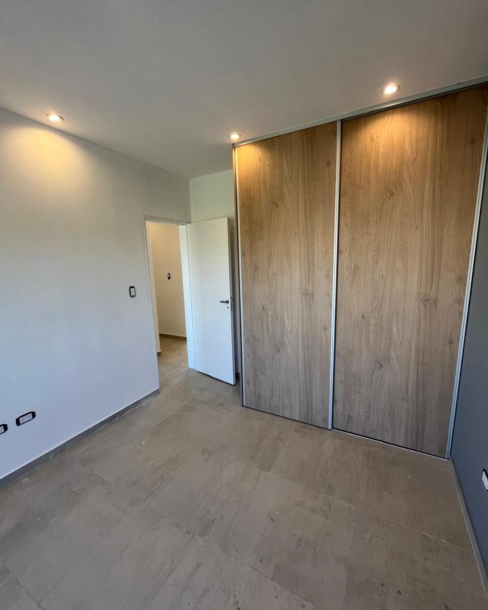 Hermoso Dúplex con Terraza en Venta 3