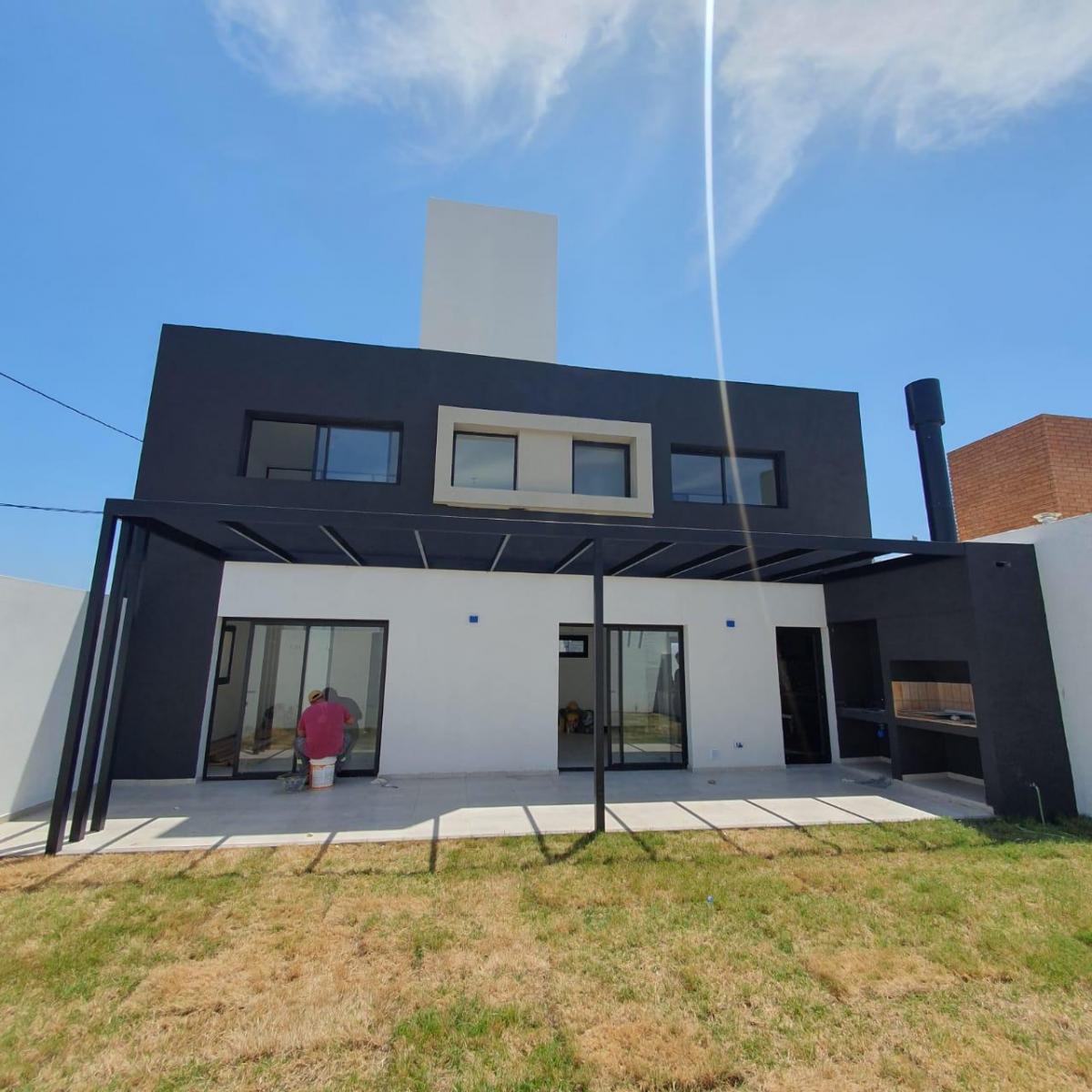 Moderna Casa a Estrenar en Venta, Colinas de Manantiales 5