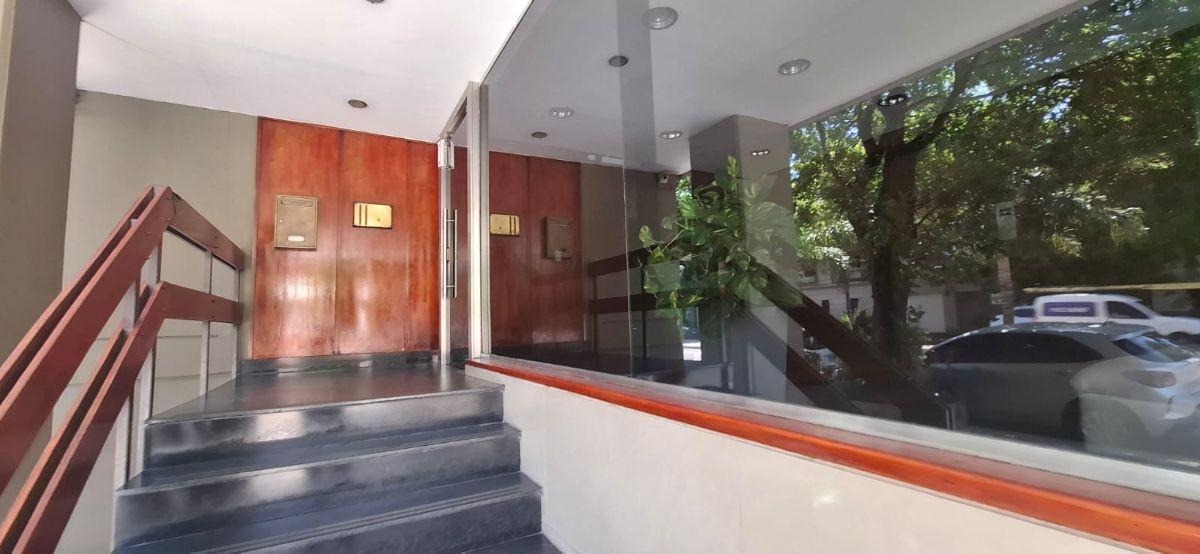 Foto de Apto credito Venta 4 ambientes vista panomarica piso 12 Super luminoso, imagen 3