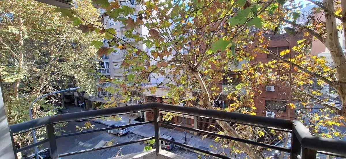 2 ambientes balcon frente Cocina aparte lavadero 42 m2 Muy luminoso Bonifacio esq Thorne Caballito 4