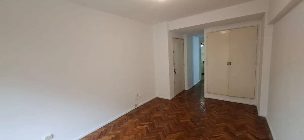 Monoambiente Balcon Cocina Aparte Lavadero 29 M2 Muy Luminoso Apto Prof Riobamba y Cordoba Subte D 5
