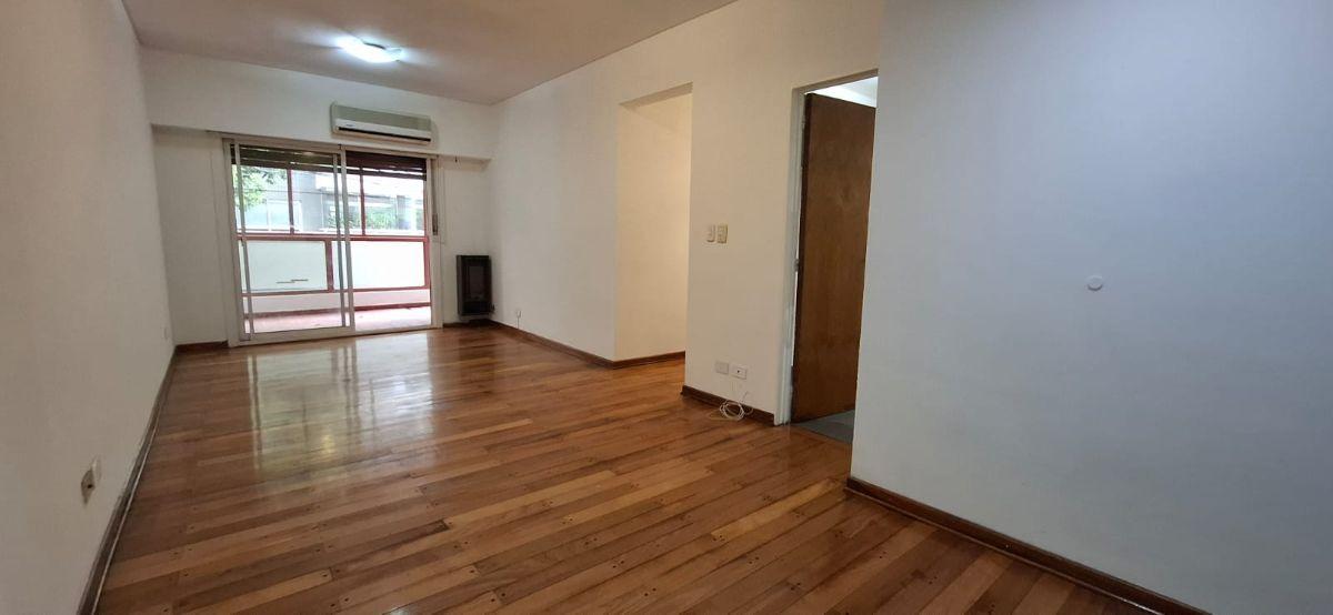 Foto de Semipiso frente 3 ambientes cochera baño toilette Balcon aterrazado, imagen 4