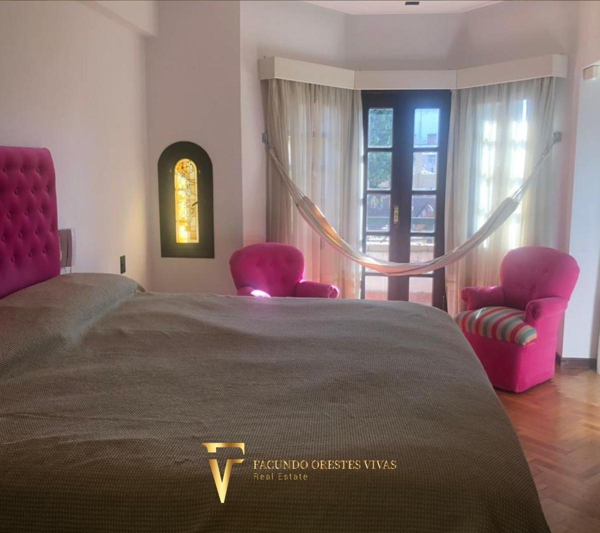 Venta - Liniers - Casa 6 Ambientes - Parrilla - Pileta - Hidromasaje - Cochera 5
