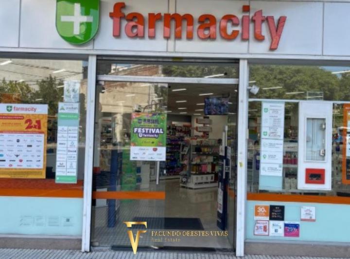 Foto de LOCAL COMERCIAL EN VENTA - 1050 M² -APTO TODO RUBRO -VILLA LURO, imagen 3
