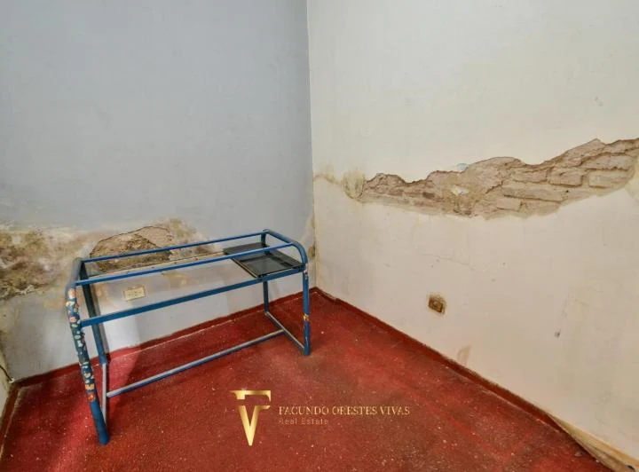VENTA • CASA • PARQUE AVELLANEDA • CINCO AMBIENTES • PARQUE PILETA COCHERA 5