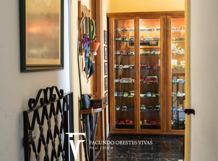 VENTA-CASA-SIETE AMBIENTES-PARRILLA-VESTIDOR-QUINCHO-PARQUE PATRICIOS 5