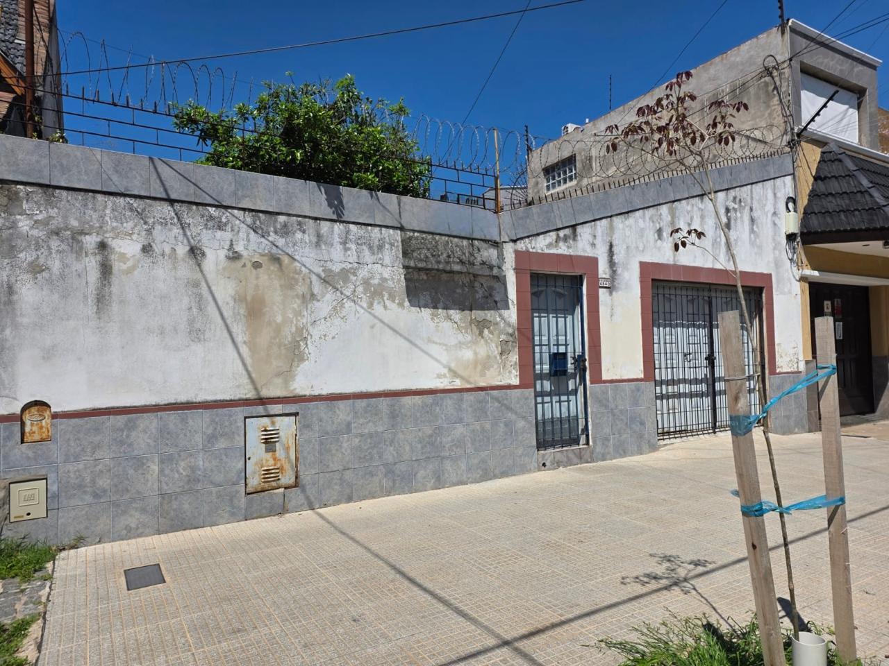 VENTA • TERRENO • PARQUE AVELLANEDA • PARQUE • COCHERA • LOTE