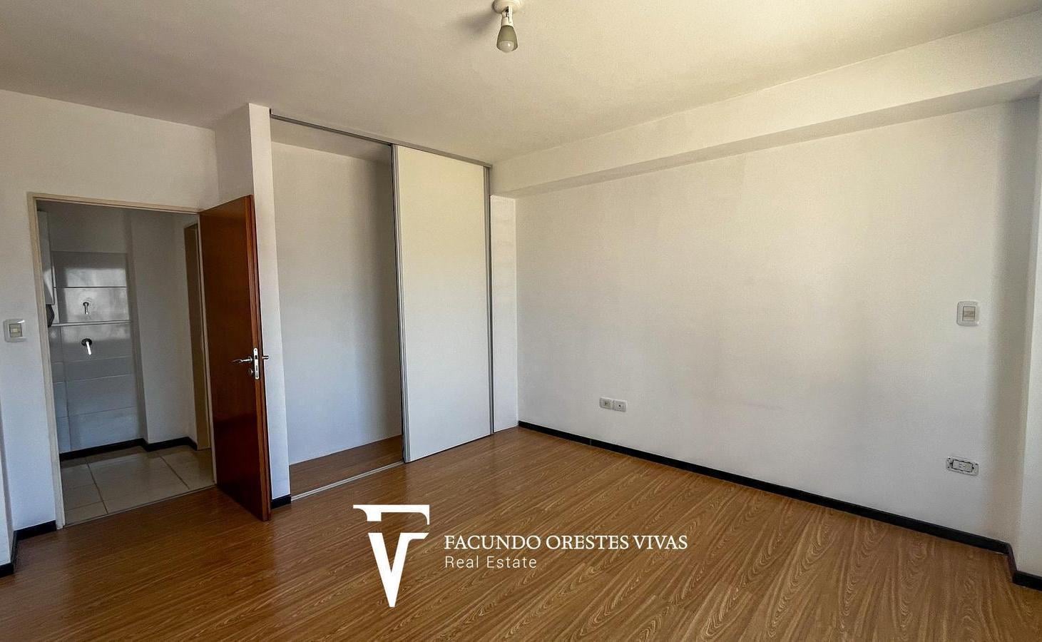 Foto de VENTA-DEPARTAMENTO-DOS AMBIENTES-BALCON ATERRAZADO-SUM-JACUZZI-VILLA, imagen 4