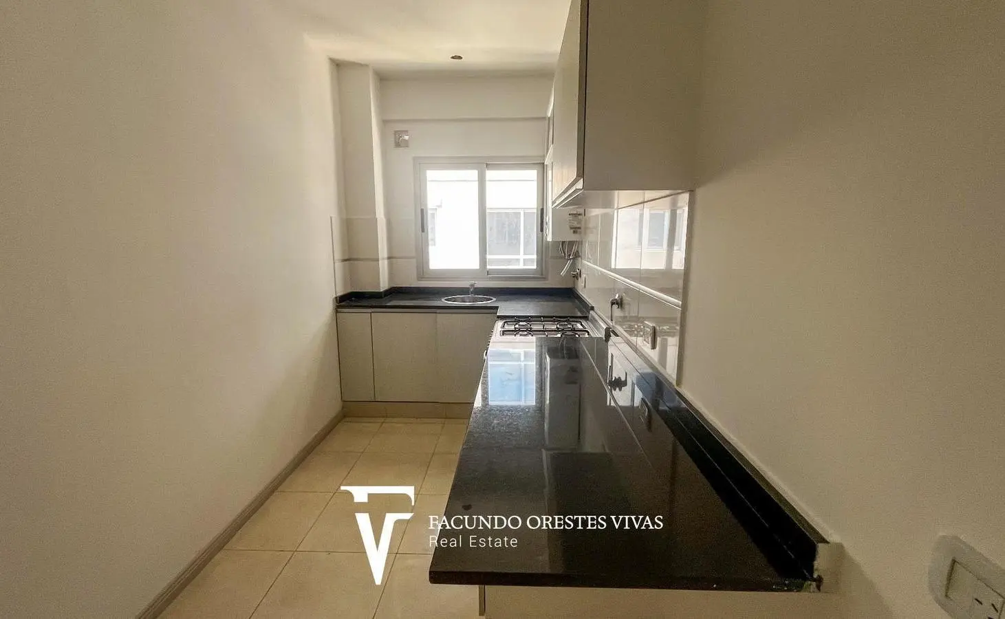 VENTA-DEPARTAMENTO- TRES AMBIENTES- PATIO-PARRILLA-SUM-VILLA LURO 4