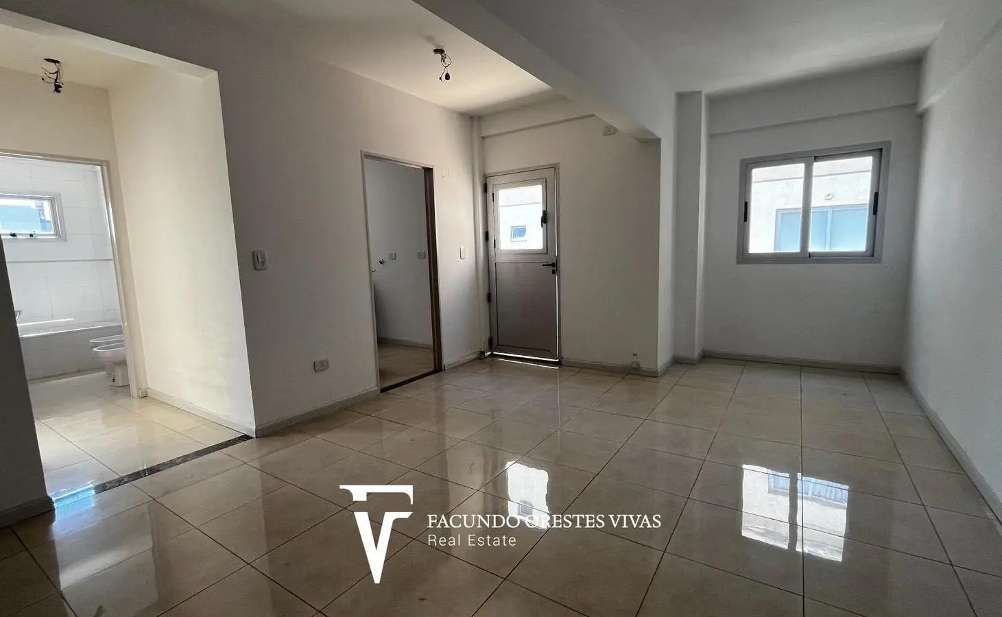 VENTGA-DEPARTAMENTO-DOS AMBIENTES-BALCON ATERRAZADO-PARRILLA-SUM-VILLA LURO 4