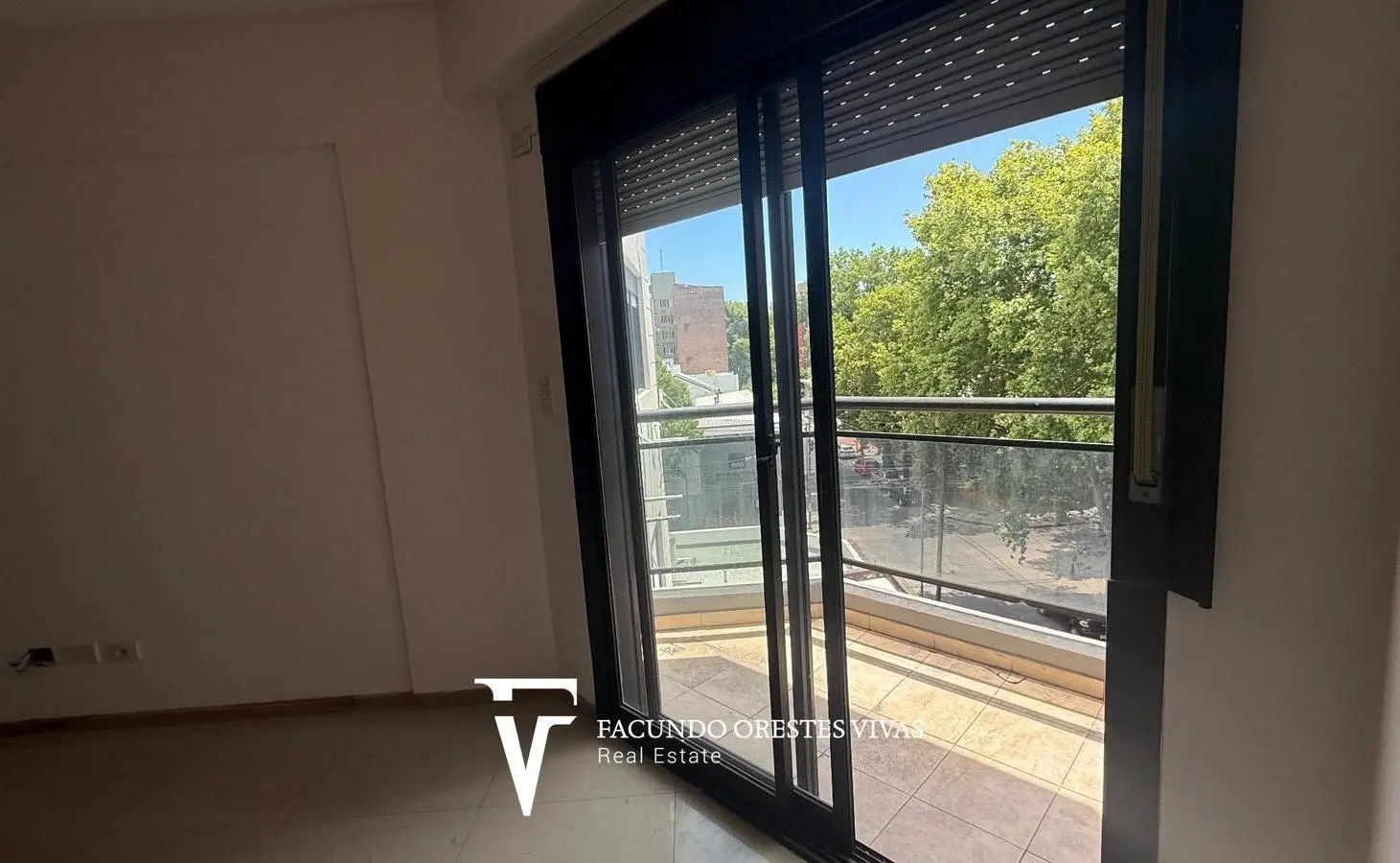 VENTA- TRES AMBIENTES- BALCON- SAN MARTIN- 5