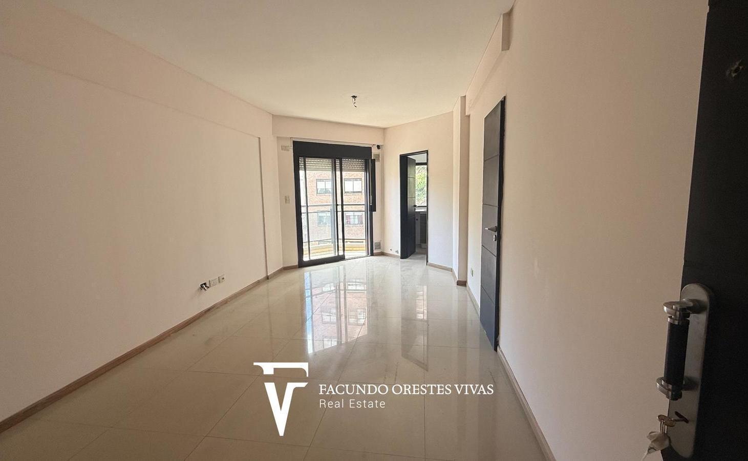 VENTA- TRES AMBIENTES- BALCON- SAN MARTIN-