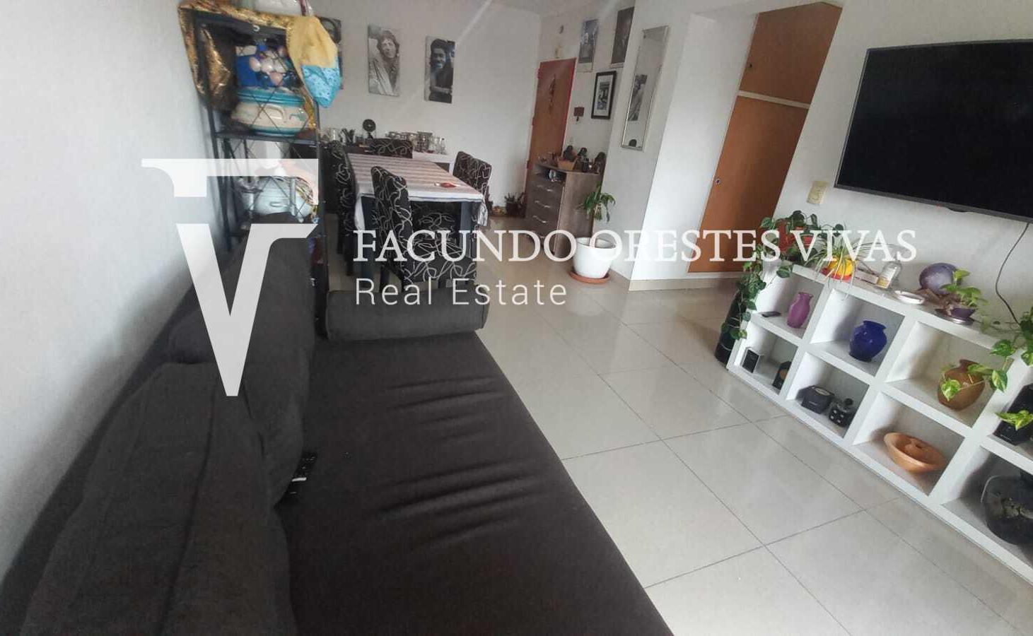 Foto de VENTA-DOS AMBIENTES-BALCON-FRENTE-PARQUE AVELLANEDA, imagen 2
