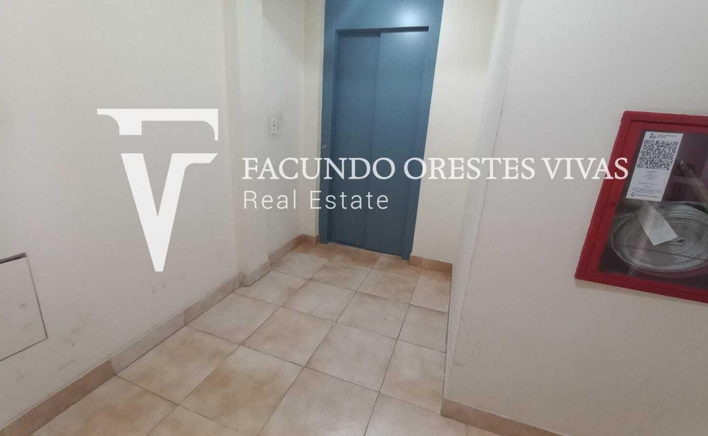 Foto de VENTA-DOS AMBIENTES-BALCON-FRENTE-PARQUE AVELLANEDA, imagen 4
