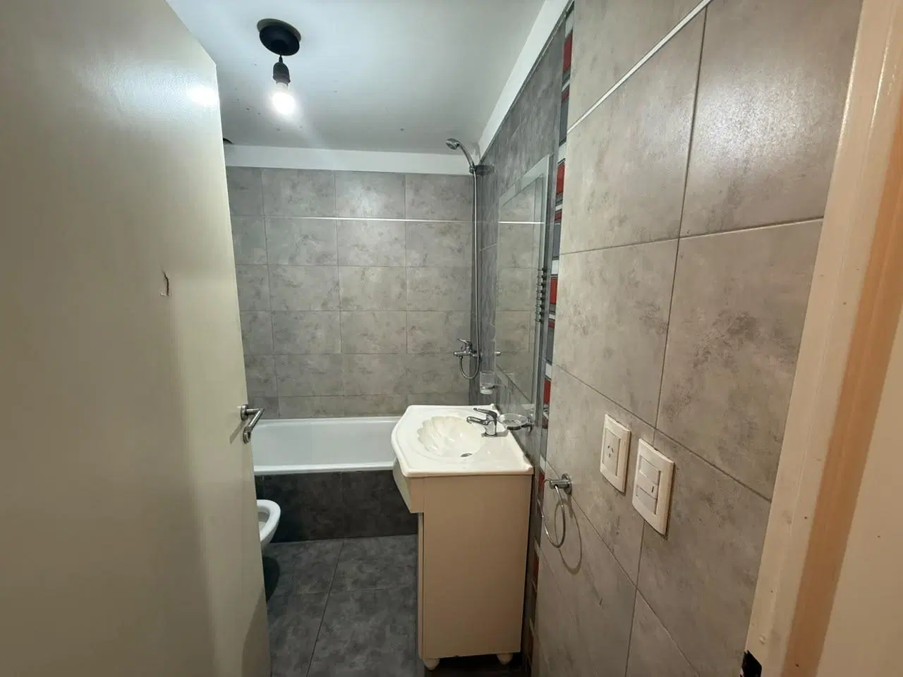 ALQUILER - DEPARTAMENTO - MONOAMBIENTE - PATIO - BAJAS EXPENSAS - BARRIO NAÓN - MATADEROS 3