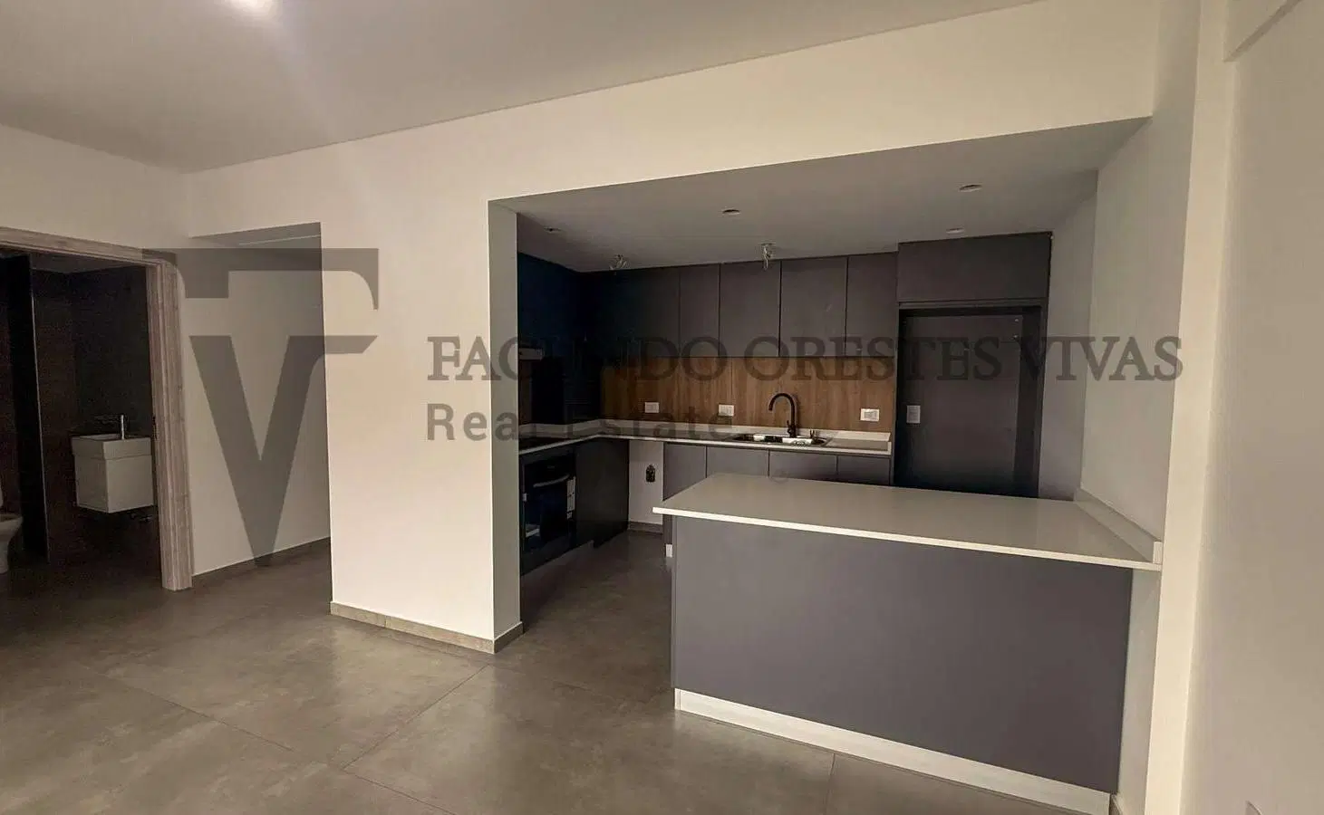 VENTA - DEPARTAMENTO - TRES AMBIENTES - MATADEROS - BALCON 3