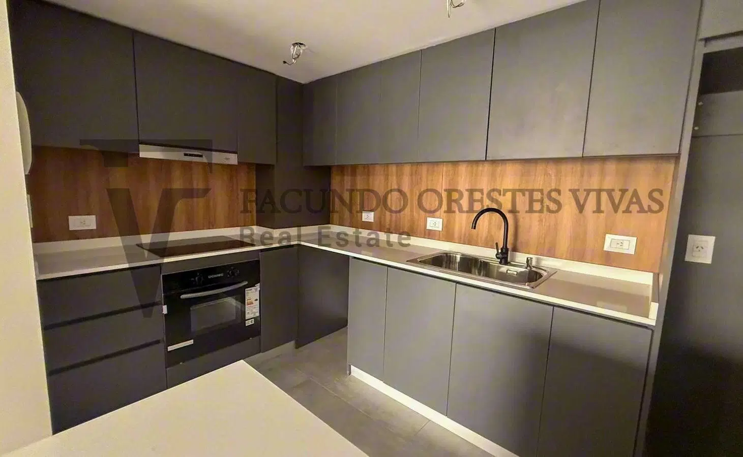VENTA - DEPARTAMENTO - TRES AMBIENTES - MATADEROS - BALCON 2