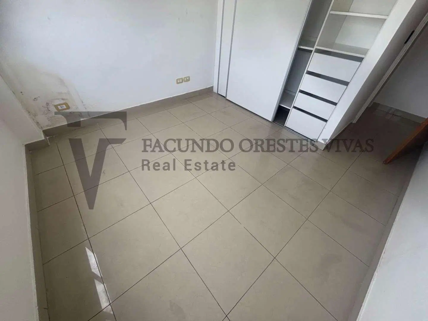 VENTA - DEPARTAMENTO - DOS AMBIENTES - MATADEROS - COCHERA - APTO CREDITO 3