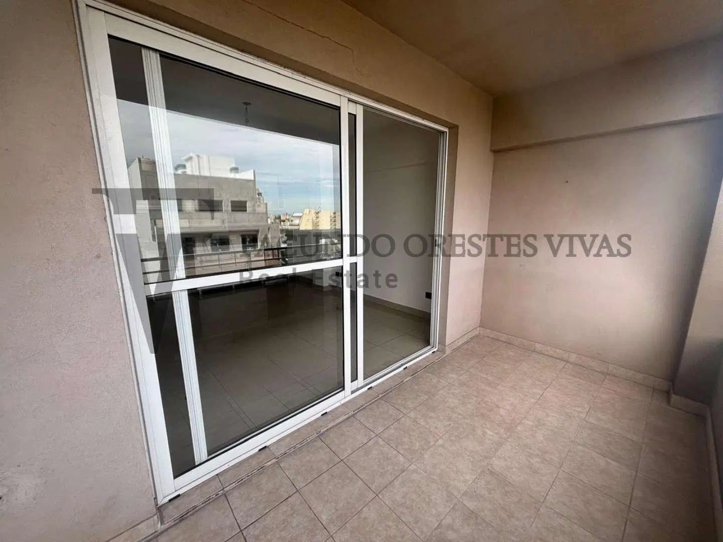 VENTA - DEPARTAMENTO - DOS AMBIENTES - MATADEROS - COCHERA - APTO CREDITO 3
