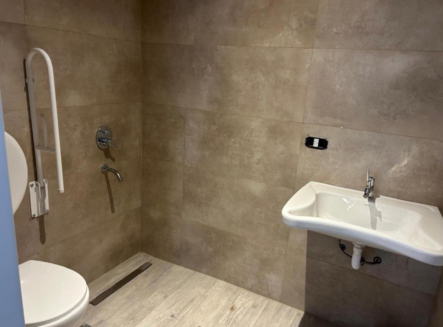 Foto de VENTA - DEPARTAMENTO - DOS AMBIENTES - AIRE ACONDICIONADO - SUM, imagen 2
