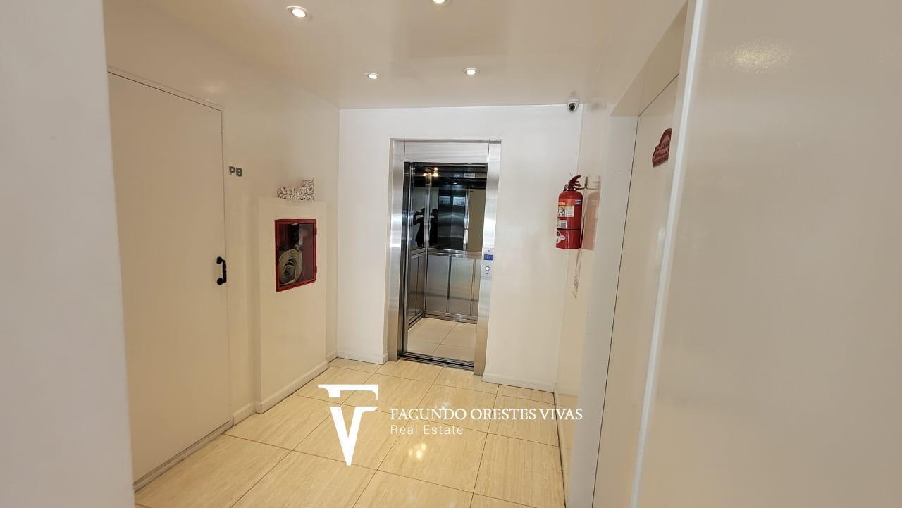 Foto de ALQUILER-MONOAMBIENTE-BALCÓN-AIRE ACONDICIONADO-LAUNDRY-COCHERA-DEVOTO, imagen 1