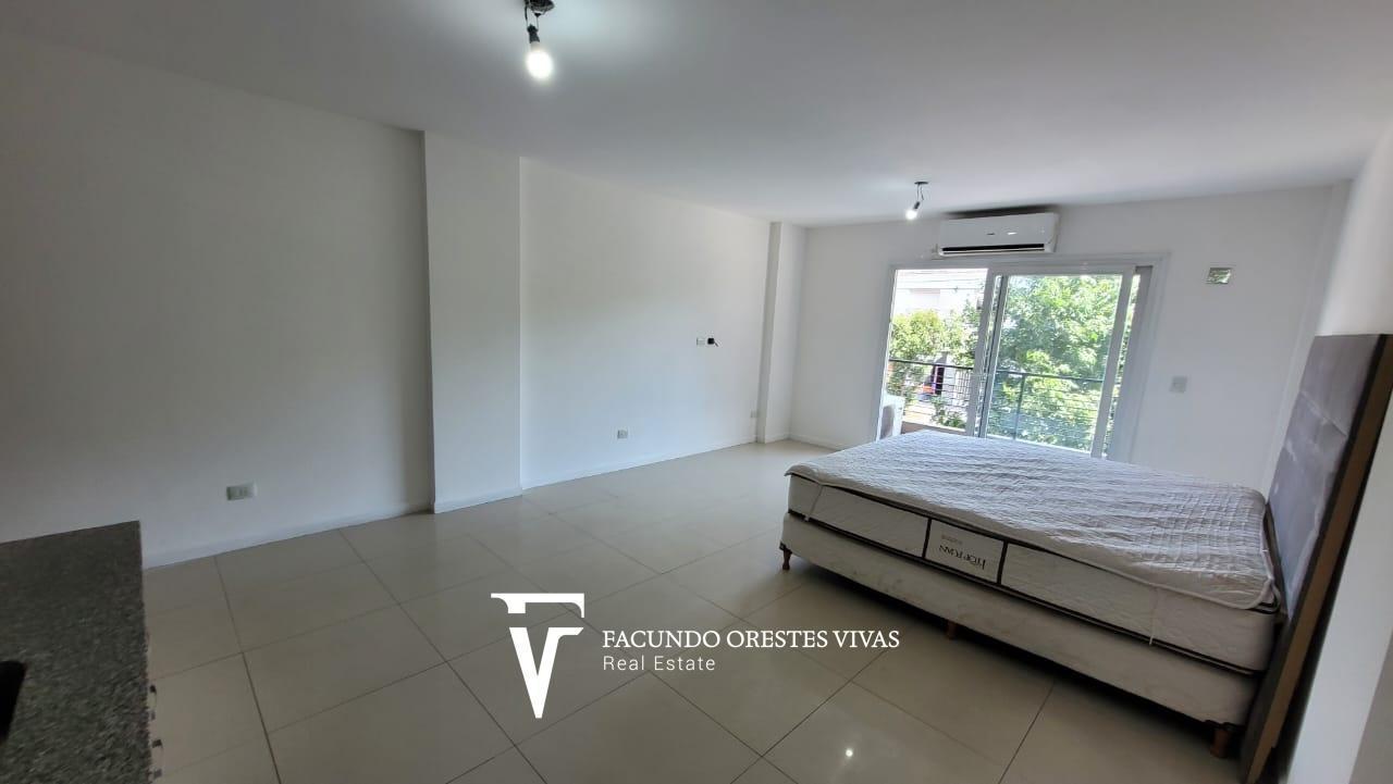 Foto de ALQUILER-MONOAMBIENTE-BALCÓN-AIRE ACONDICIONADO-LAUNDRY-COCHERA-DEVOTO, imagen 3