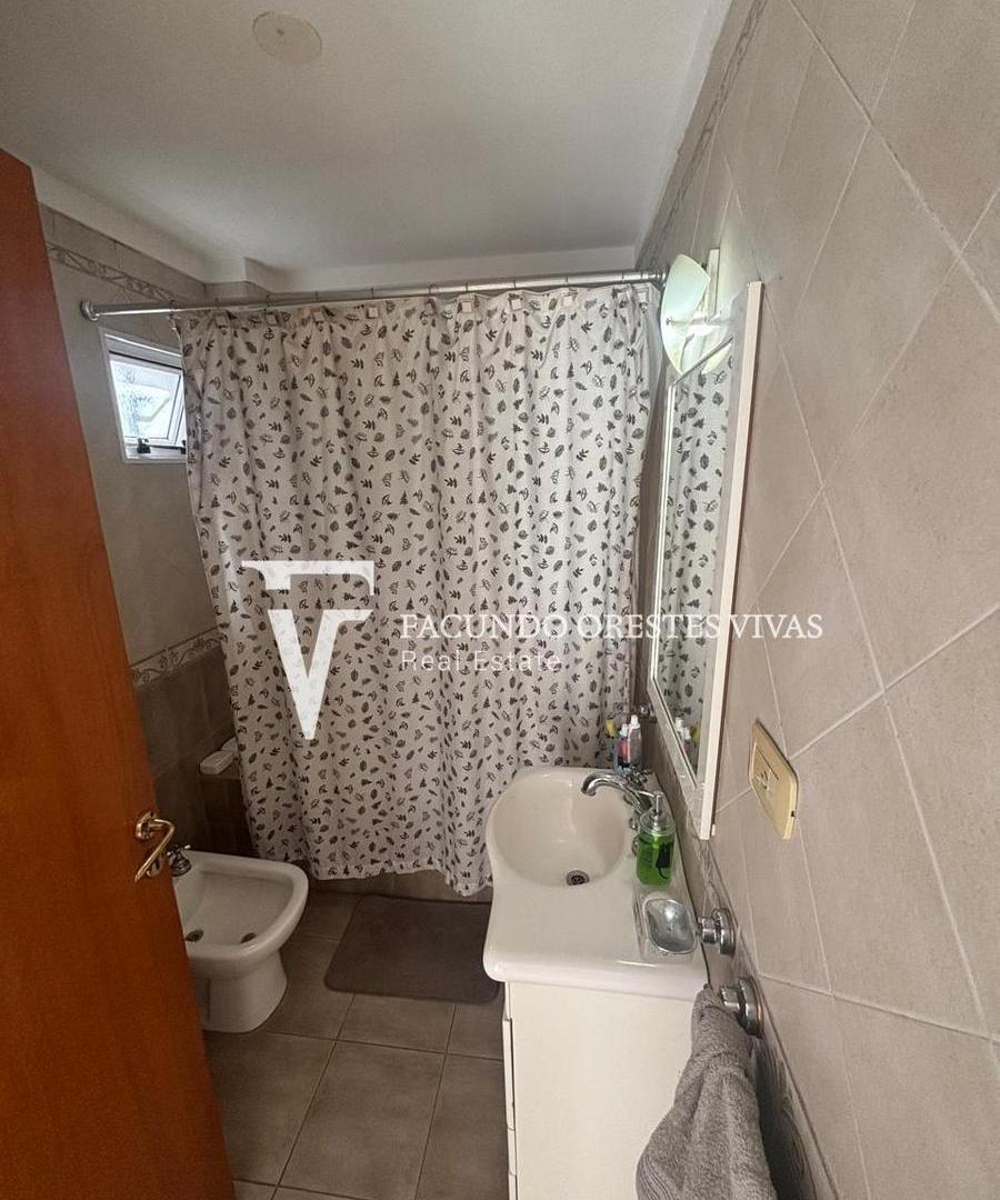 Foto de VENTA - DEPARTAMENTO - DOS AMBIENTES - DOS PATIOS - LINIERS, imagen 5
