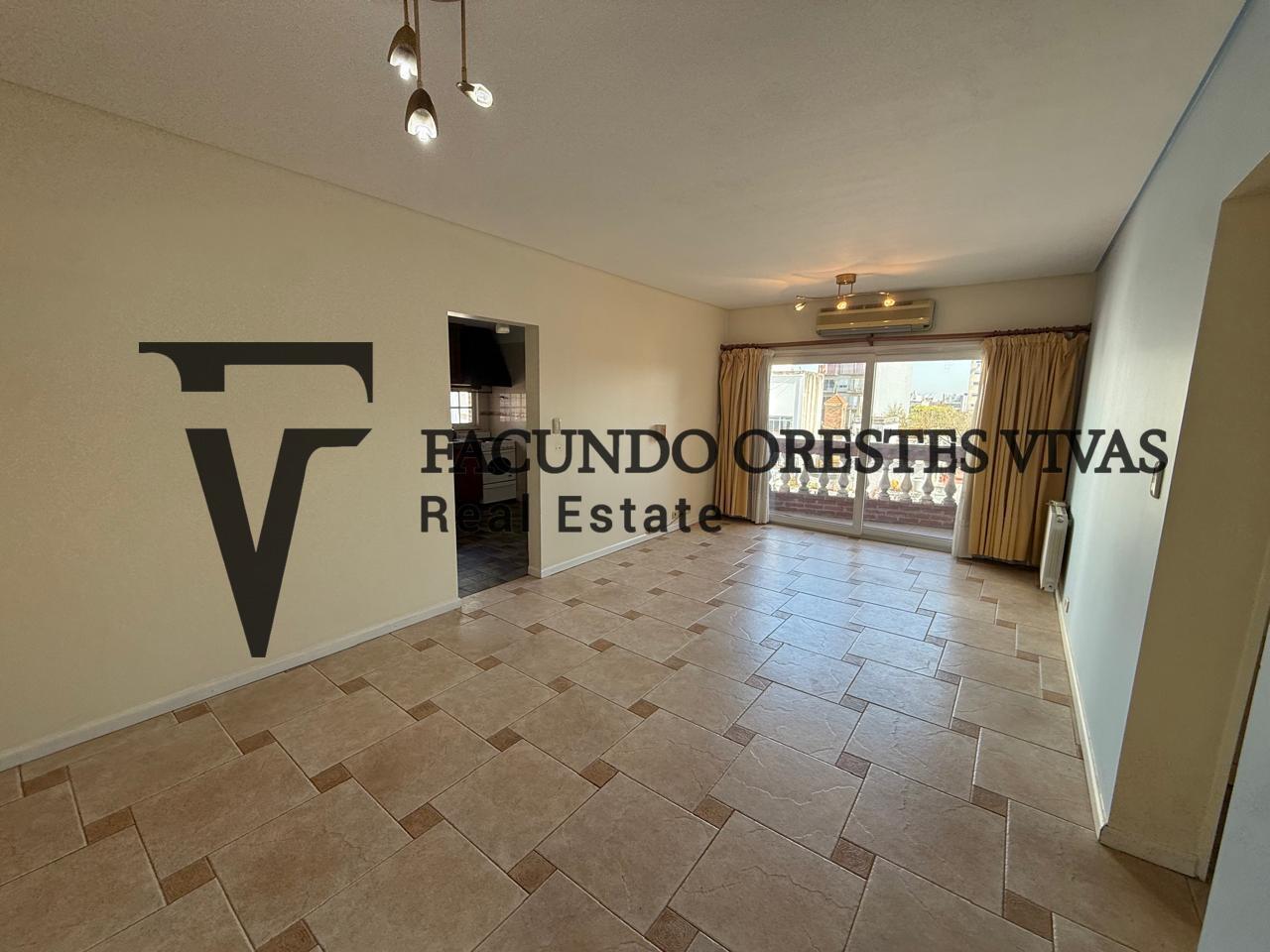 Foto de VENTA-DEPARTAMENTO-TRES AMBIENTES-COCHERA-COCHERA DE, imagen 5